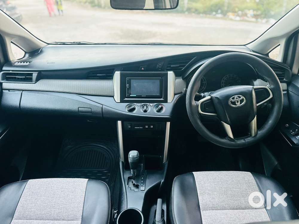 Toyota Innova Crysta 2.8 Gx At, 2016, Diesel