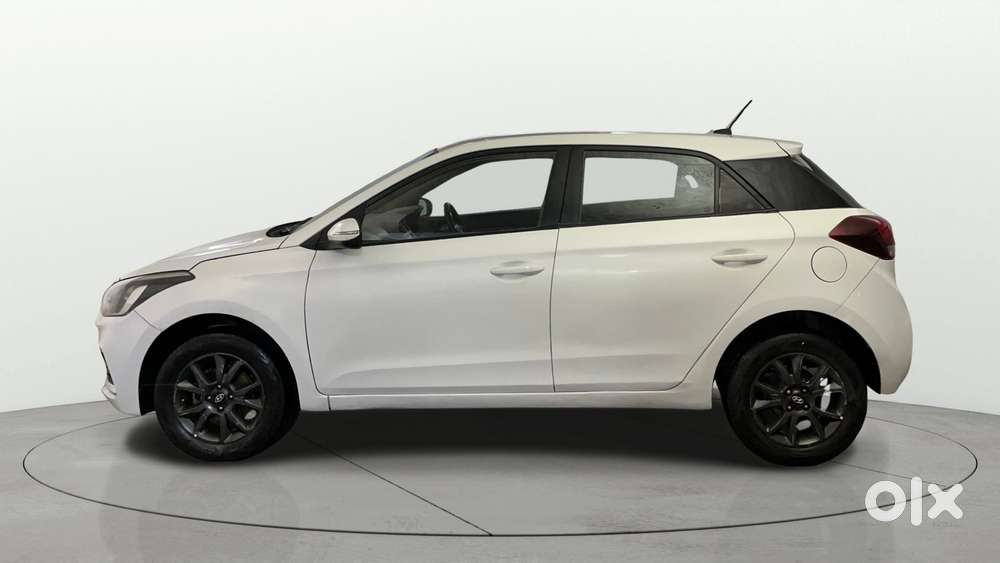 Hyundai Elite I20 Sportz Plus, 2020, Petrol