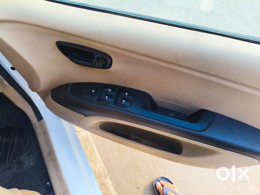 Hyundai I10 2011 Petrol 69000km Driven Mint Condition Well Maintained