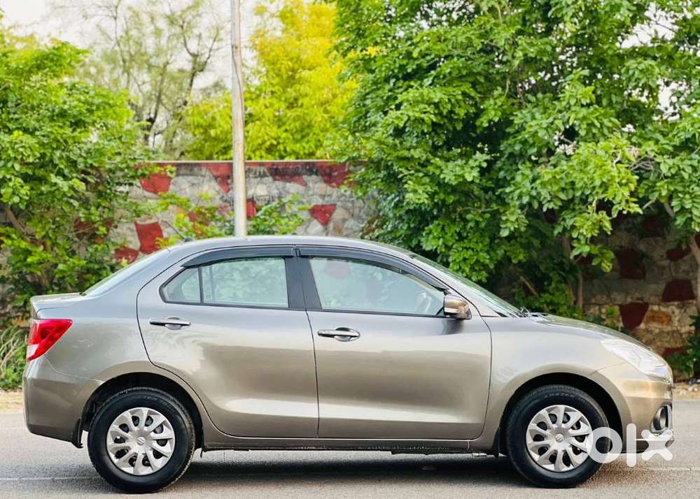Maruti Suzuki Swift Dzire Vxi(o) Mt, 2022, Petrol