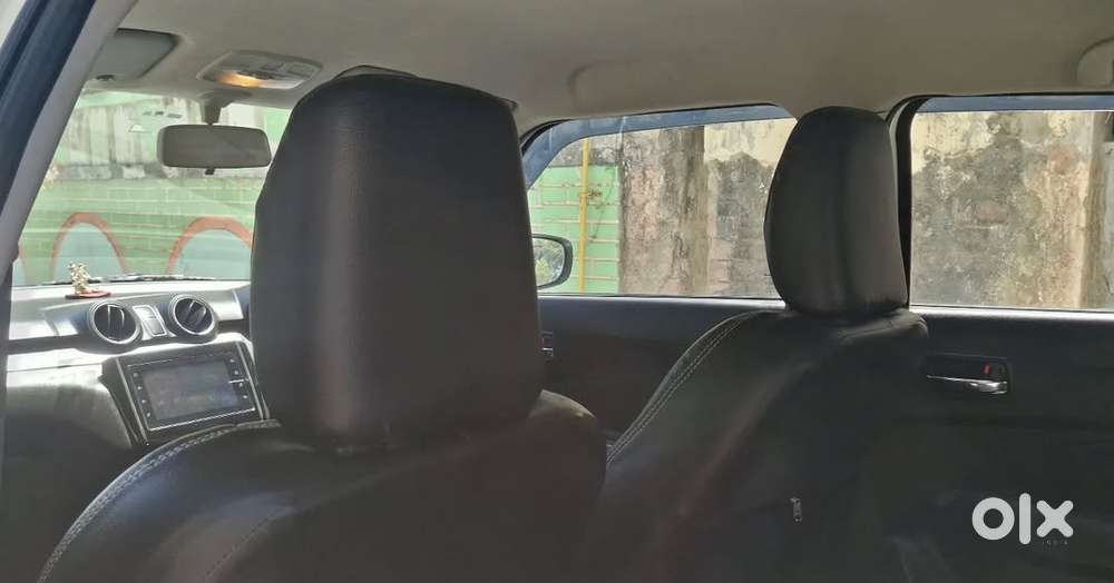 Maruti Suzuki Swift 1.3 Zxi, 2023, Petrol