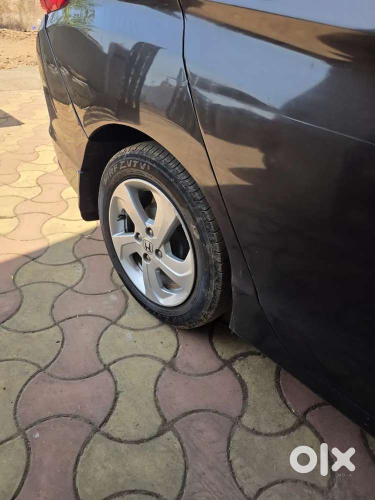 Honda City 2015 Cng & Hybrids 100000 Km Driven