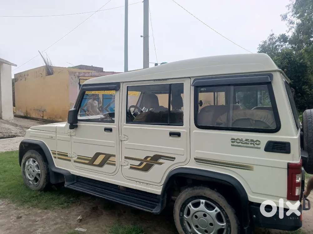 Mahindra Bolero 2.5 White 2012