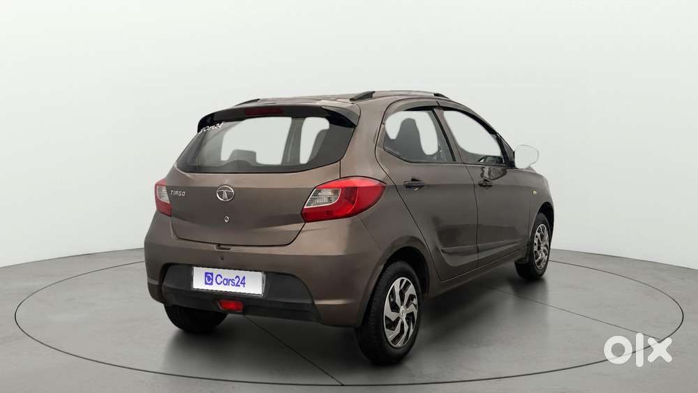Tata Tiago 1.2 Revotron Xm, 2017, Petrol