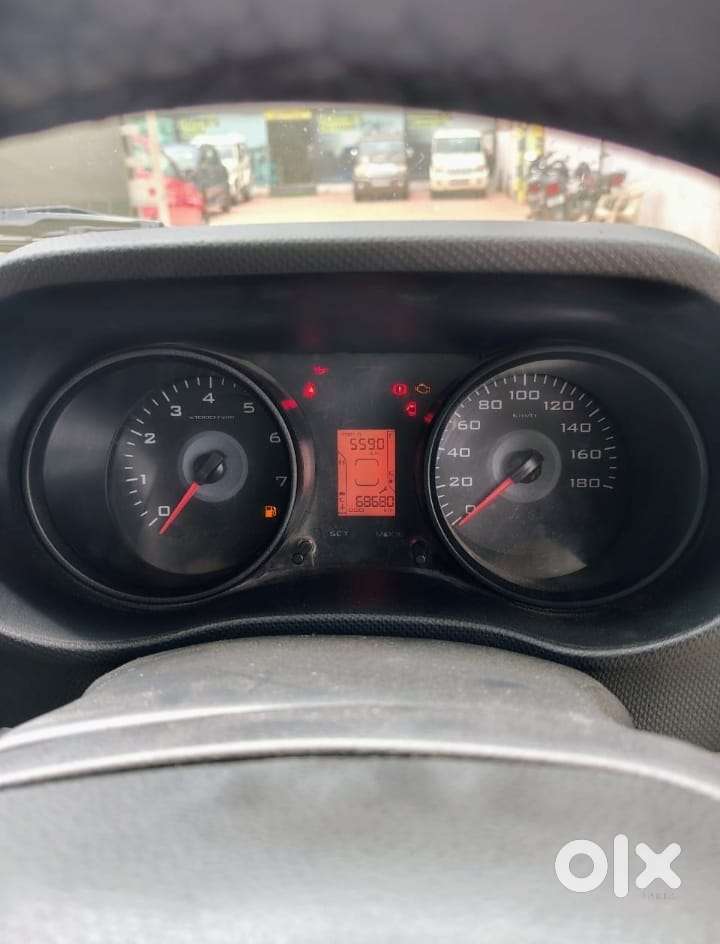 Mahindra Tuv 300 Plus P4, 2018, Diesel