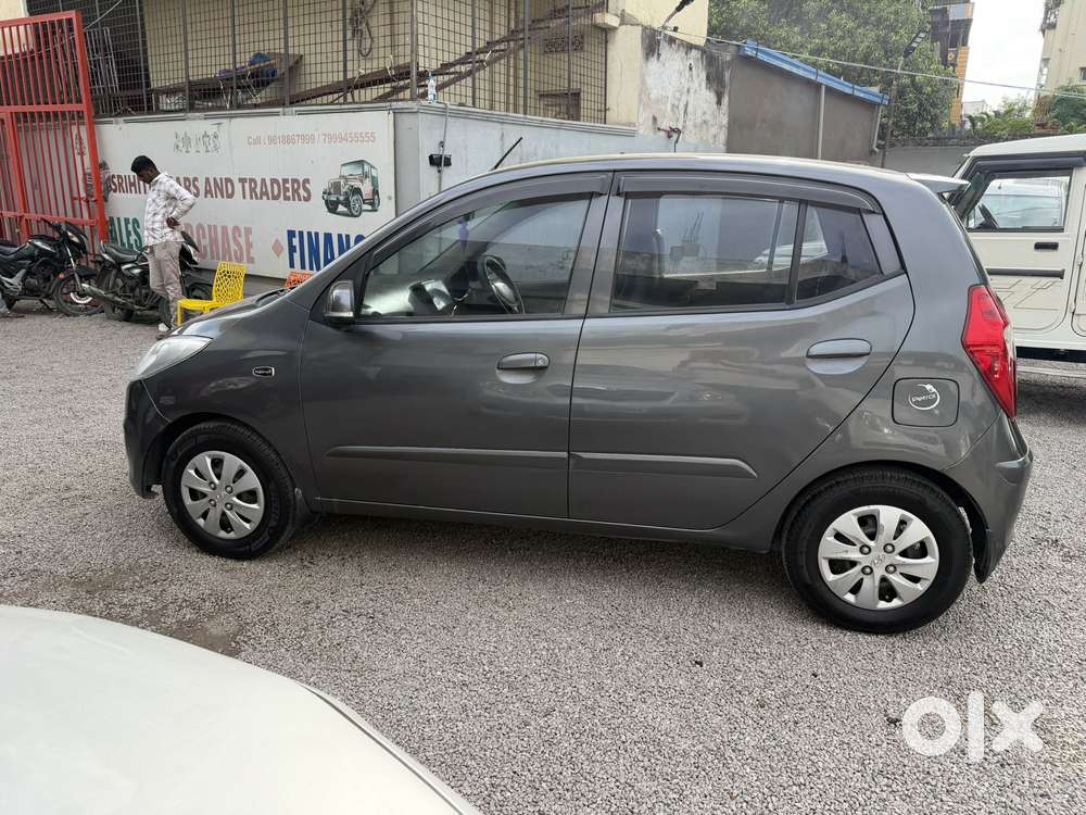 Hyundai I10 Sportz 1.1l, 2013, Petrol