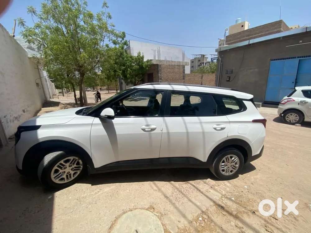 Kia Carens 2023