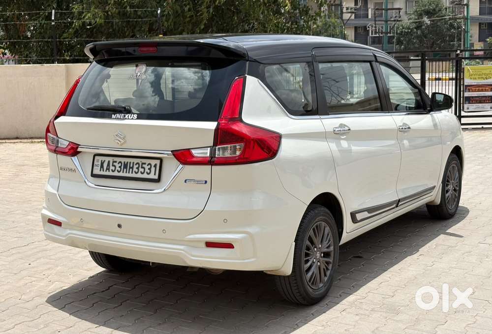Maruti Suzuki Ertiga Zxi Shvs, 2021, Petrol