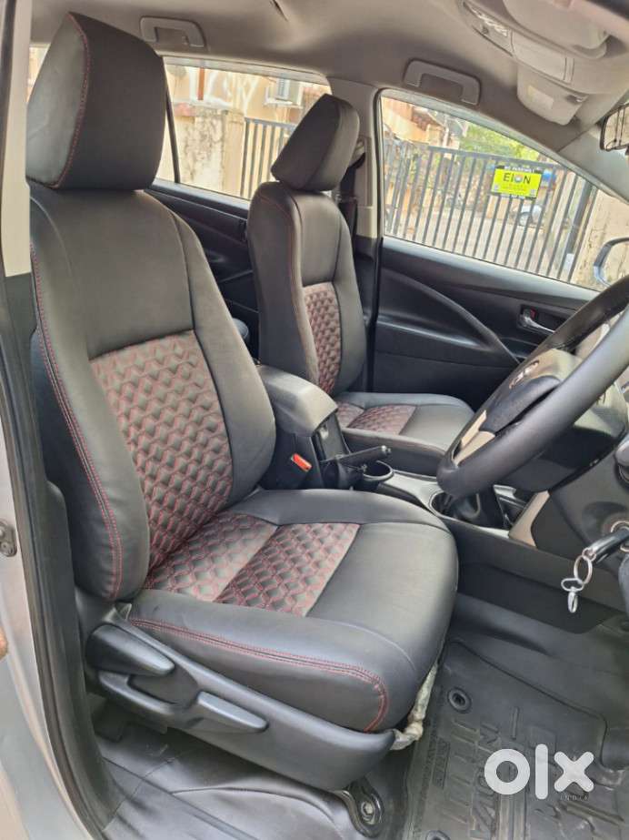 Toyota Innova Crysta 2.4 G Mt 7 Str, 2019, Diesel