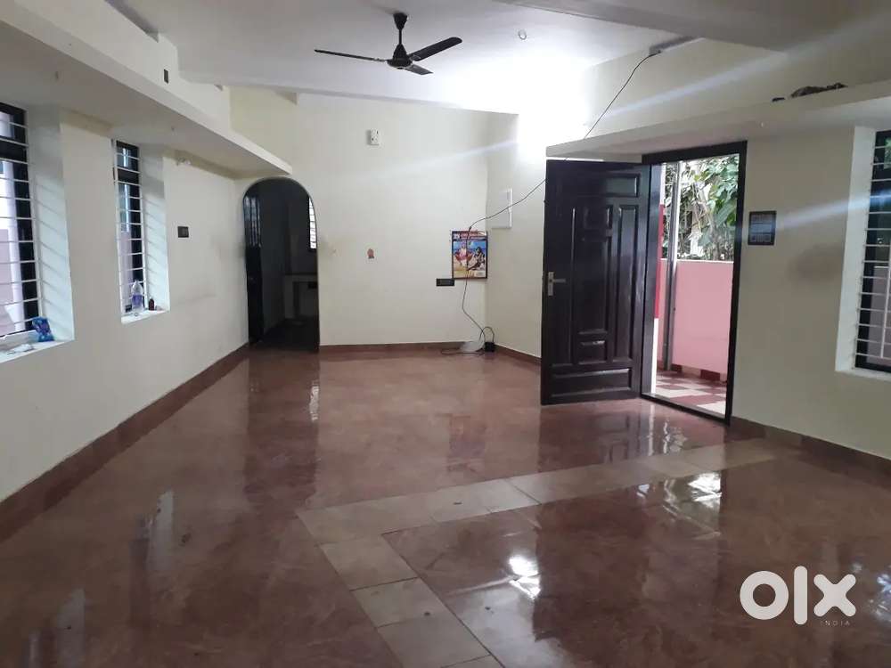 2 BHK Ground Floor House for Rent at Althara Jn, Vellayambalam For