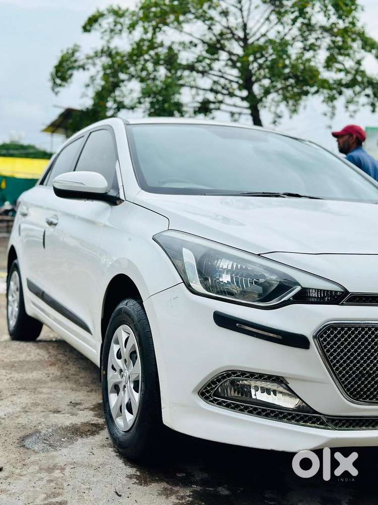 Hyundai Elite I20 2016 Petrol 42000 Km Driven