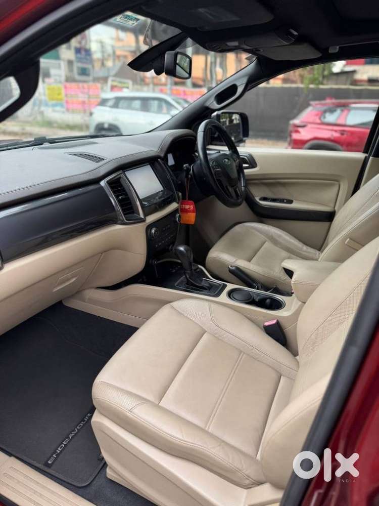 Ford Endeavour 3.2 Titanium 4x4 At, 2016, Diesel