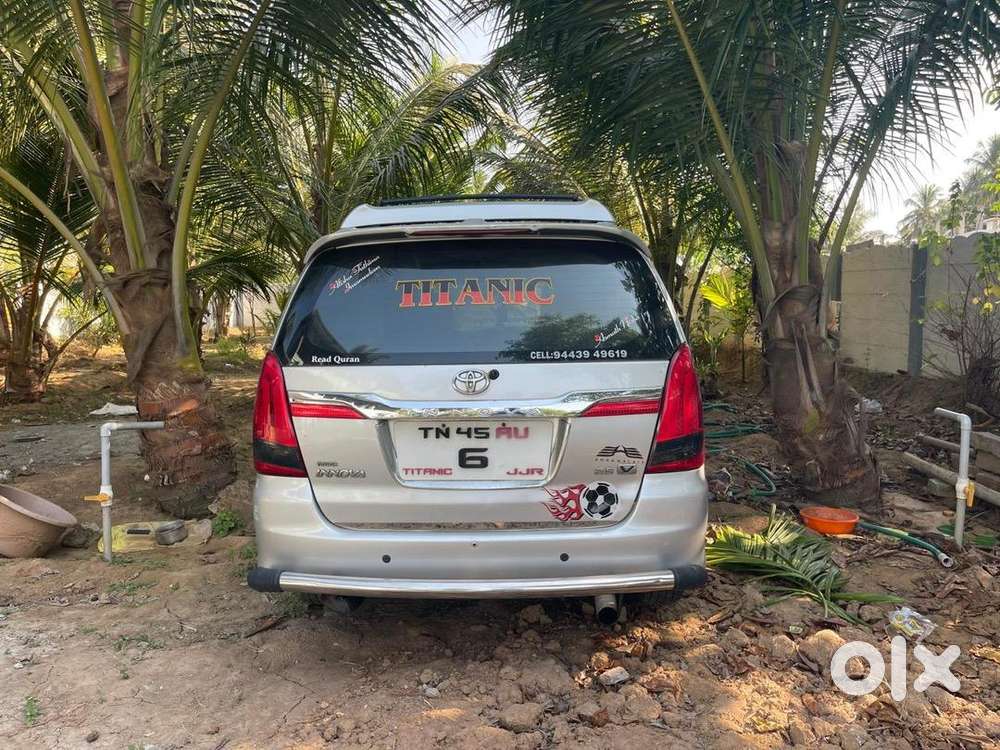 Toyota Innova 2011 Diesel 327000 Km Driven