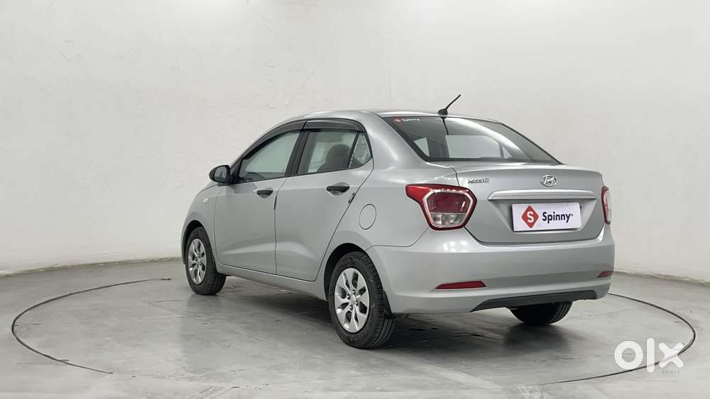 Hyundai Xcent Base 1.2, 2014, Petrol