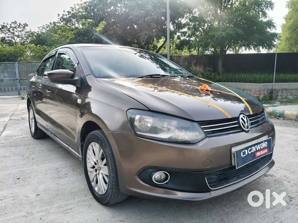 Volkswagen Vento 1.2 Tsi Highline At, 2015, Petrol
