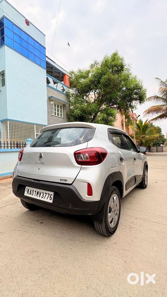 Renault Kwid 1.0 Rxt (o) Easy-r, 2021, Petrol