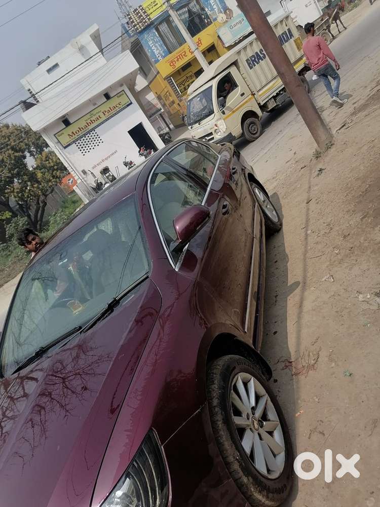 Skoda Superb Petrol 2014 Year Or Sunroof Bhi H