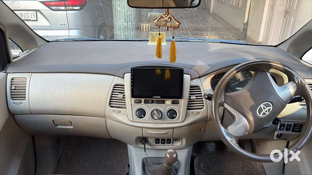 Toyota Innova Diesel 2013