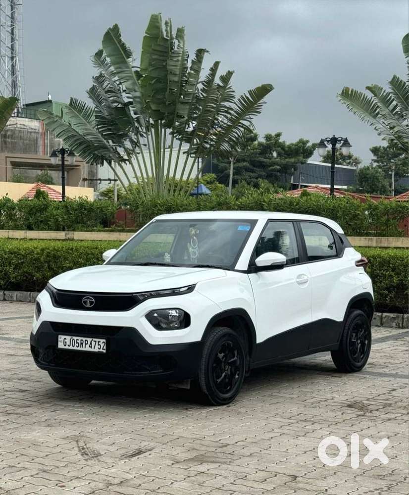 Tata Punch Adventure Amt, 2022, Petrol