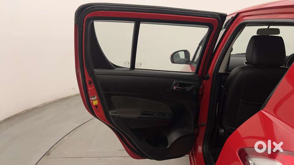 Maruti Suzuki Swift Vvt Vxi, 2015, Petrol