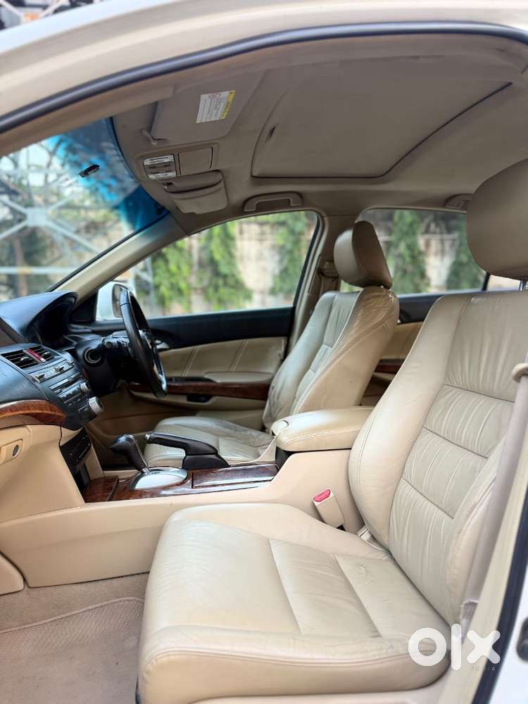 Honda Accord 2.4 Elegance Automatic, 2012, Petrol