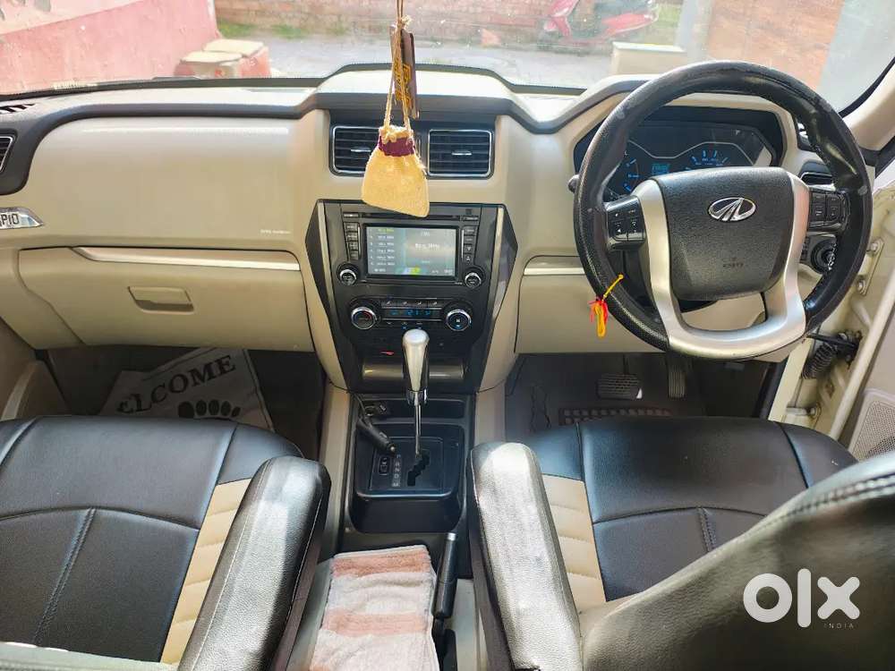 Mahindra Scorpio S10 Amt