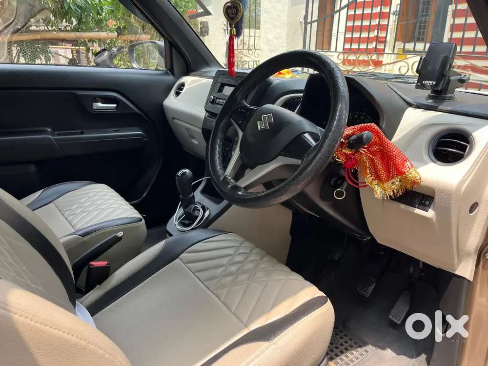 Vehicle Is In Mint Condition 
Additional Led Light Installed