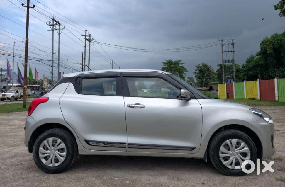 Maruti Suzuki Swift Vvt Vxi, 2021, Petrol