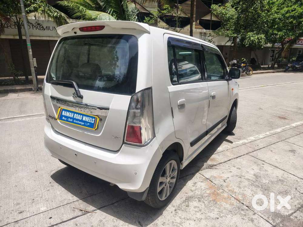 Maruti Suzuki Stingray Vxi, 2015, Petrol