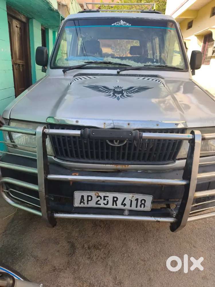 Toyota Qualis 2003 Diesel Good Condition Urgent Sale