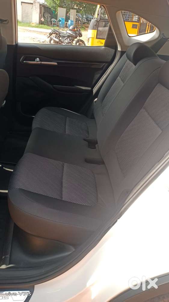 Kia Seltos Htk G, 2022, Petrol