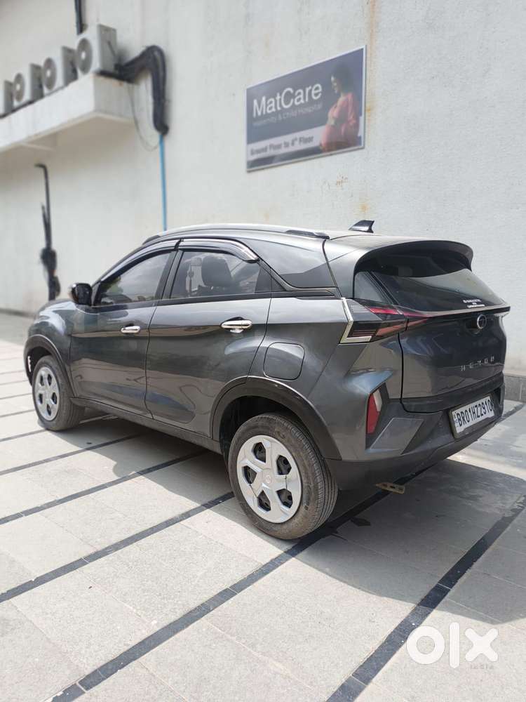Tata Nexon Pure Plus (s) Petrol Amt, 2024, Petrol
