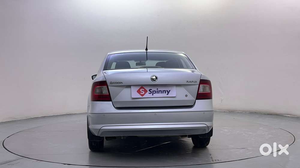Skoda Rapid 1.0 Tsi Active, 2020, Petrol