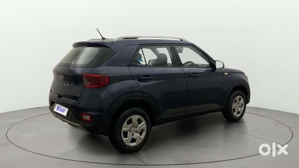 Hyundai Venue S 1.2 Petrol, 2020, Petrol