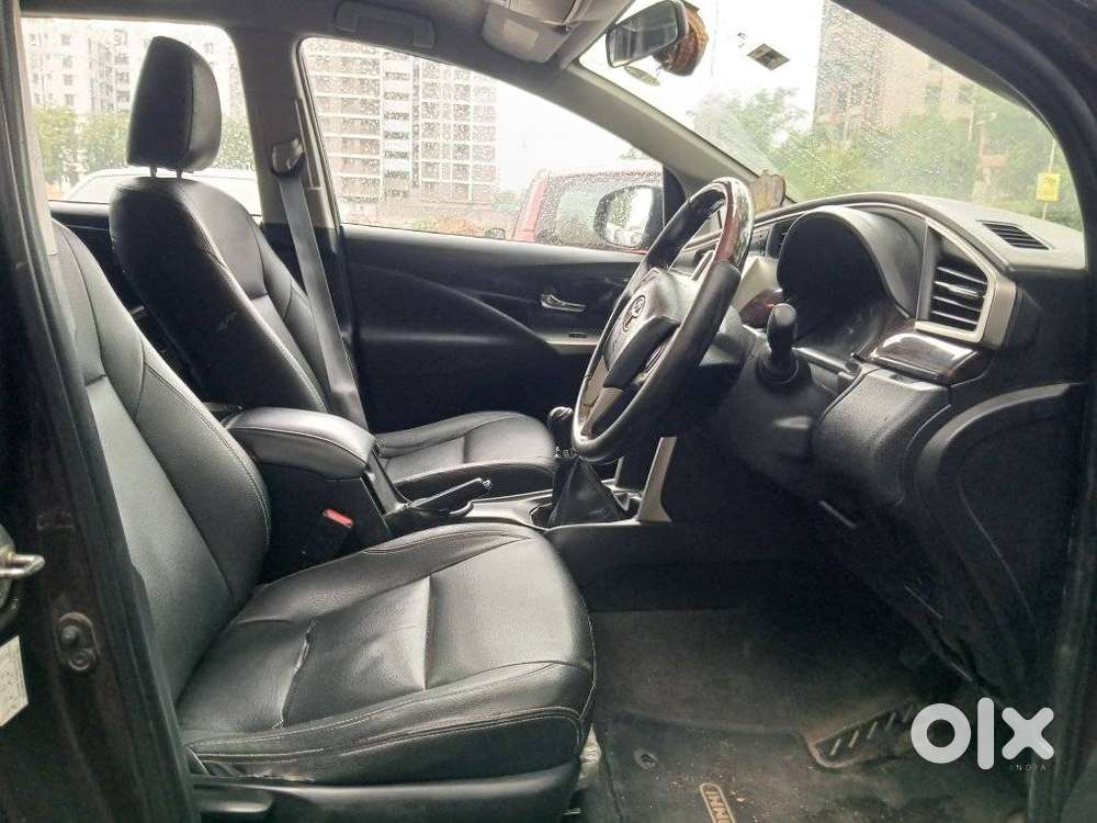 Toyota Innova Crysta 2.4 V, 2016, Diesel