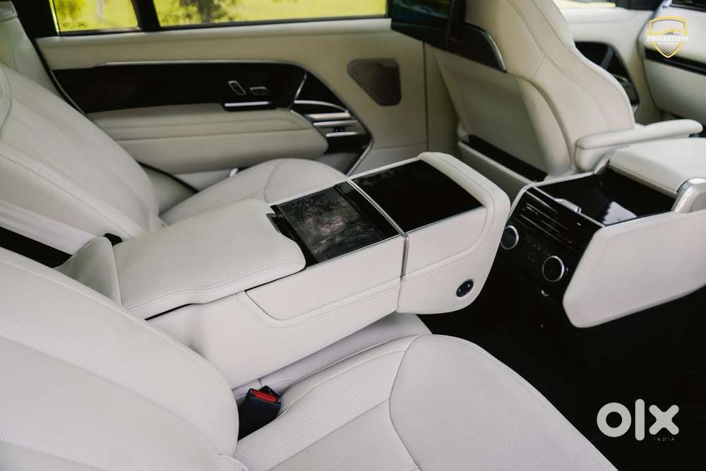 Land Rover Range Autobiography Lwb 3.0 Petrol, 2025, Petrol