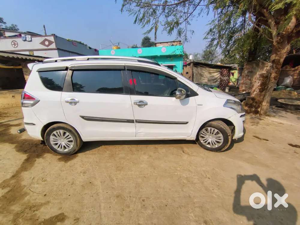 Maruti Suzuki Ertiga 2013 Cng & Hybrids 150000 Km Driven