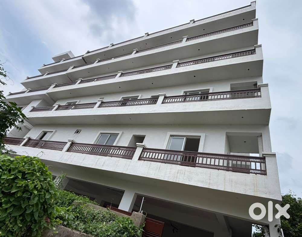 Single Room With attach washroom & Balcony