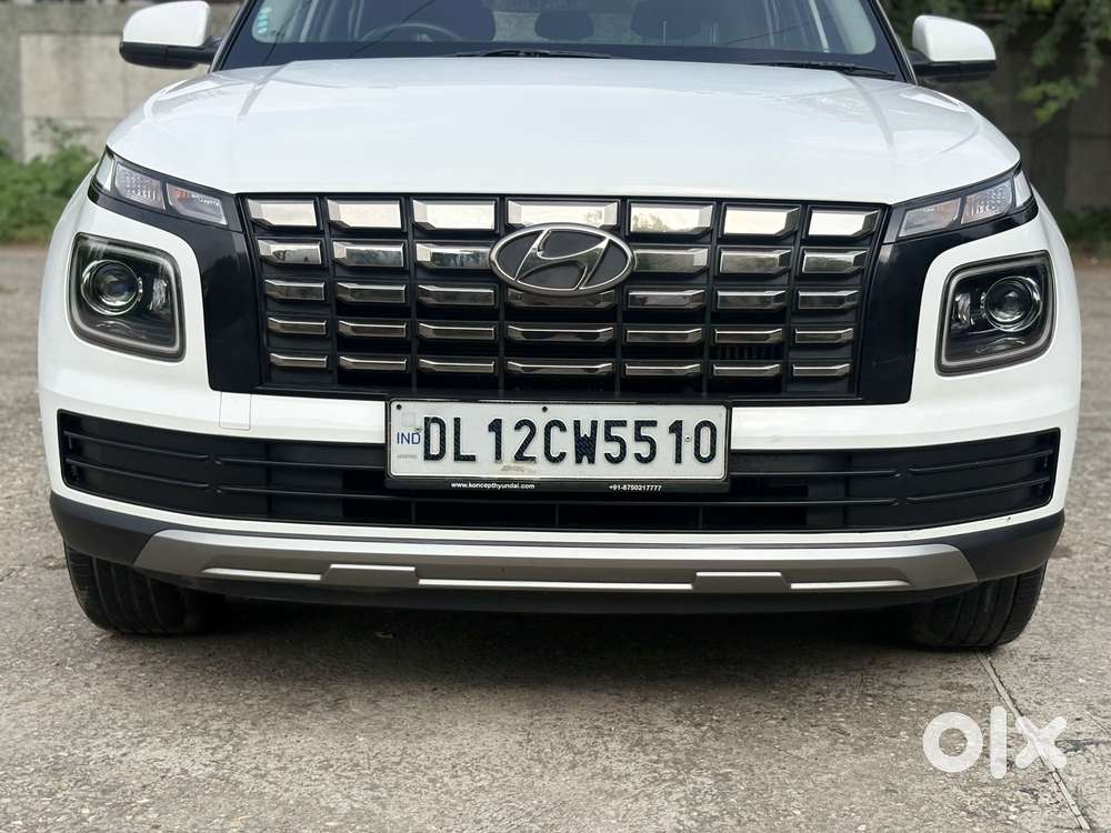 Hyundai Venue 1.0 S (o) Turbo Dct, 2023, Petrol