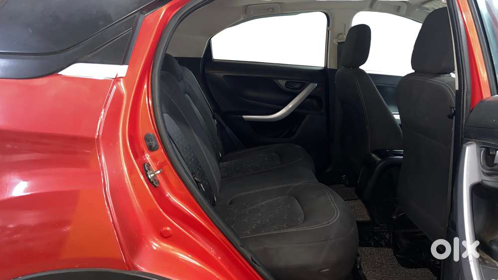 Tata Nexon 1.5 Revotorq Xma Amt (s), 2021, Petrol