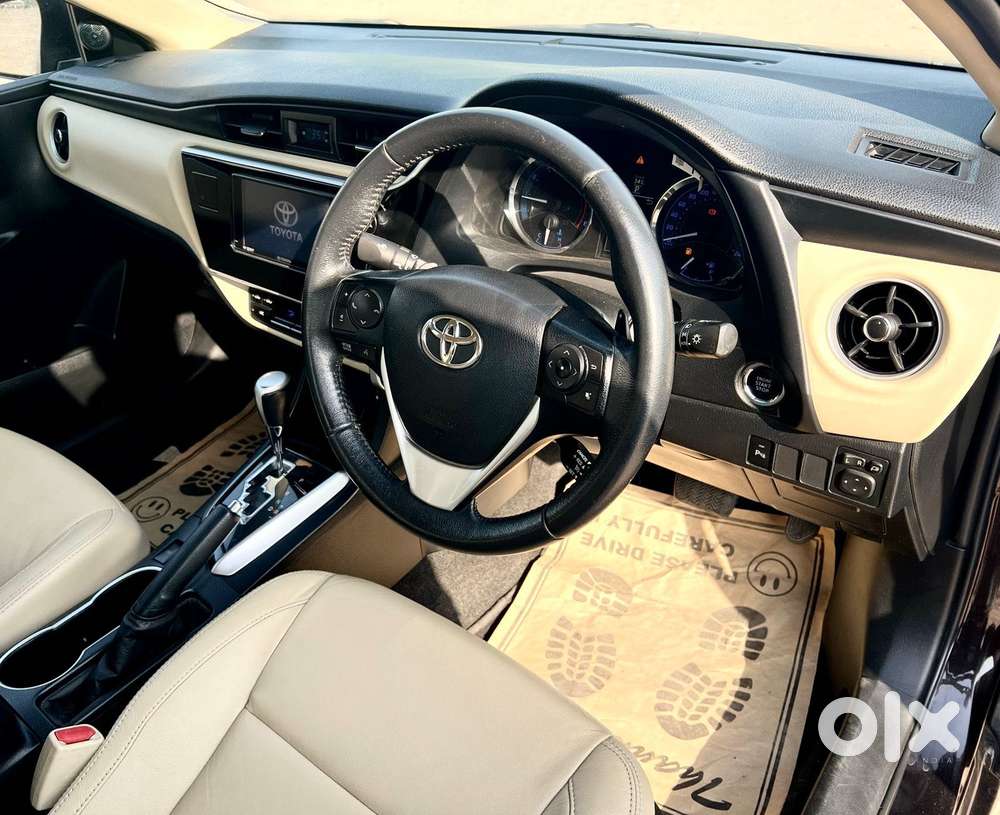 Toyota Corolla Altis 2013-2017 Vl At, 2017, Petrol