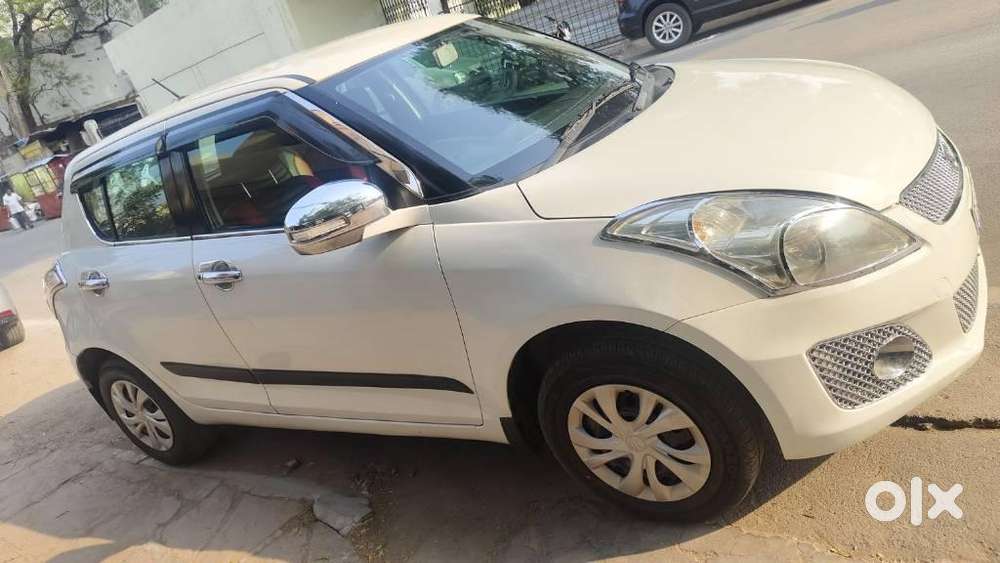 Maruti Suzuki Swift Vxi Optional, 2017, Petrol