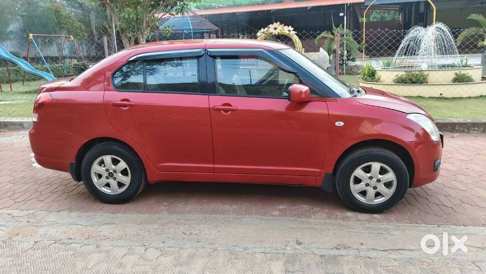 Maruti Suzuki Swift Dzire 1.3 Zxi, 2011, Petrol