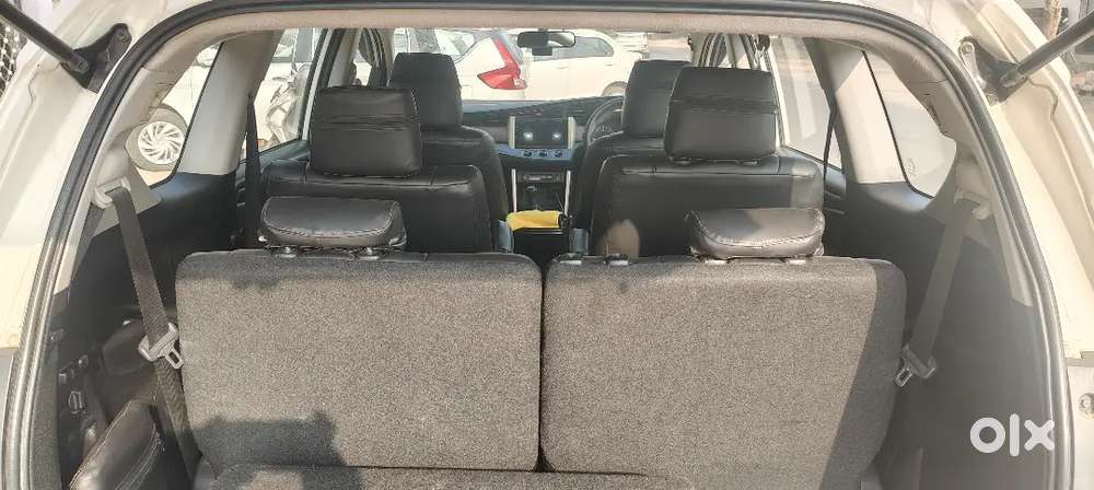 Toyota Innova Crysta 2016