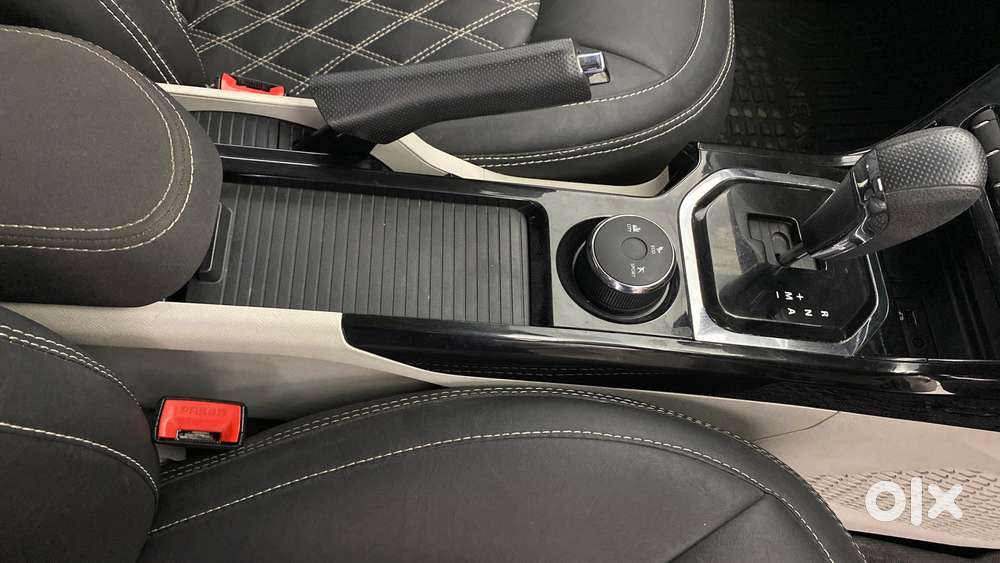 Tata Nexon 1.2 Revotron Xza Plus Dualtone, 2021, Petrol