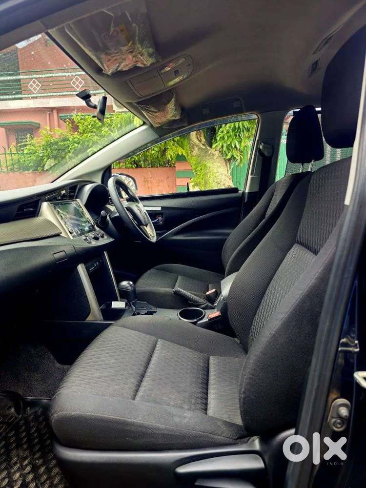 Toyota Innova Crysta [2020-ongoing] 2.4 Gx At 7 Str, 2022, Diesel