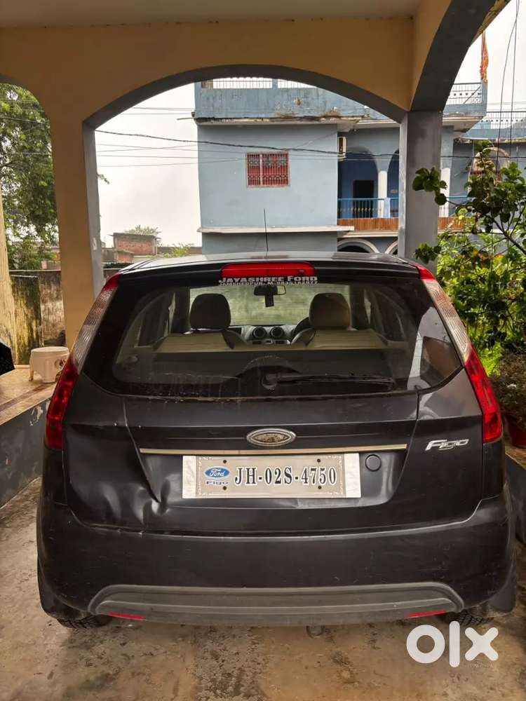 Ford Figo Petrol Lxi 2011 Model