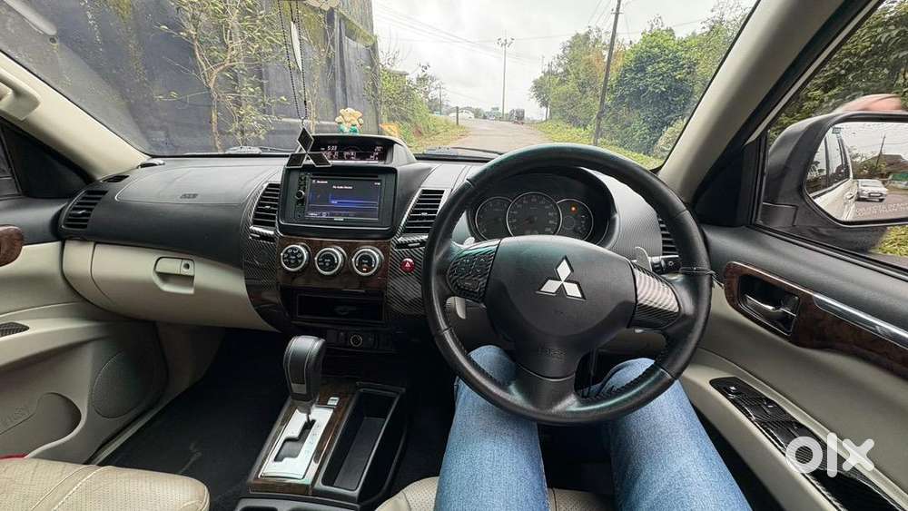 Mitsubishi Pajero Sport 2015 Diesel Good Condition