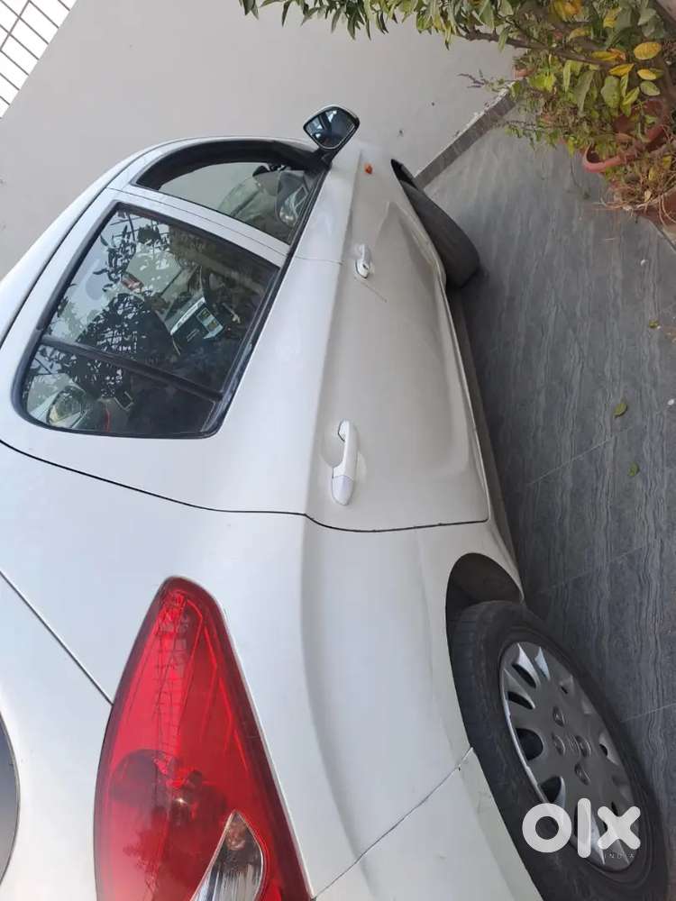 Hyundai I20 Magna 2011 Car