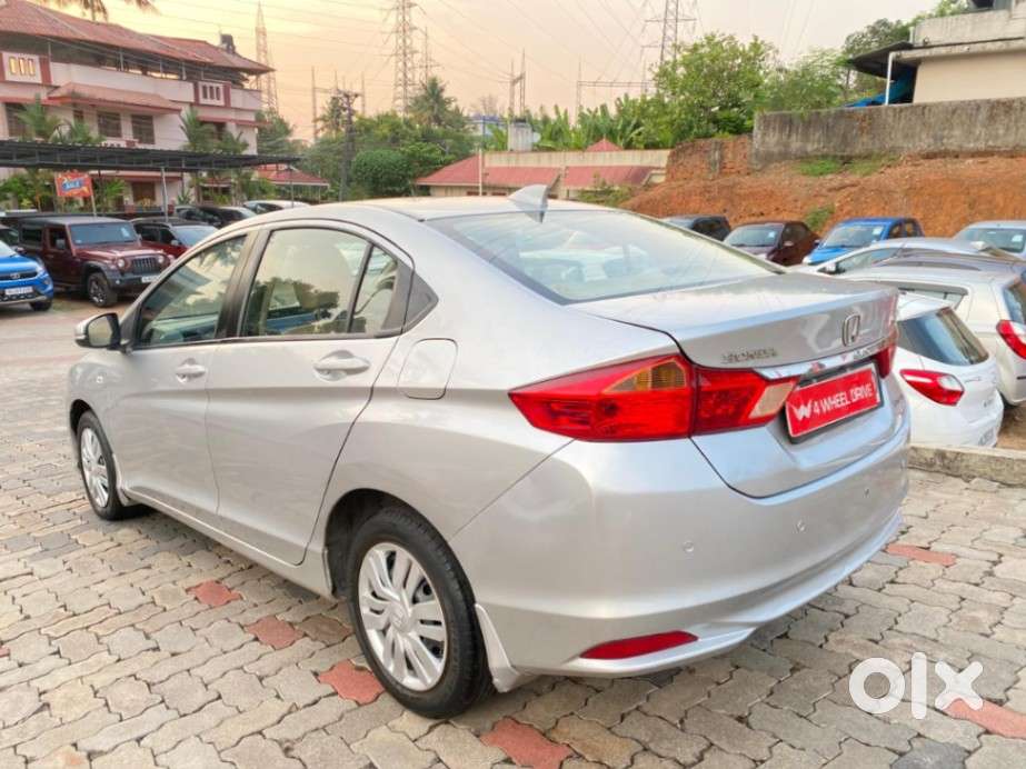 Honda City 1.5 Sv I-vtec Mt, 2015, Petrol